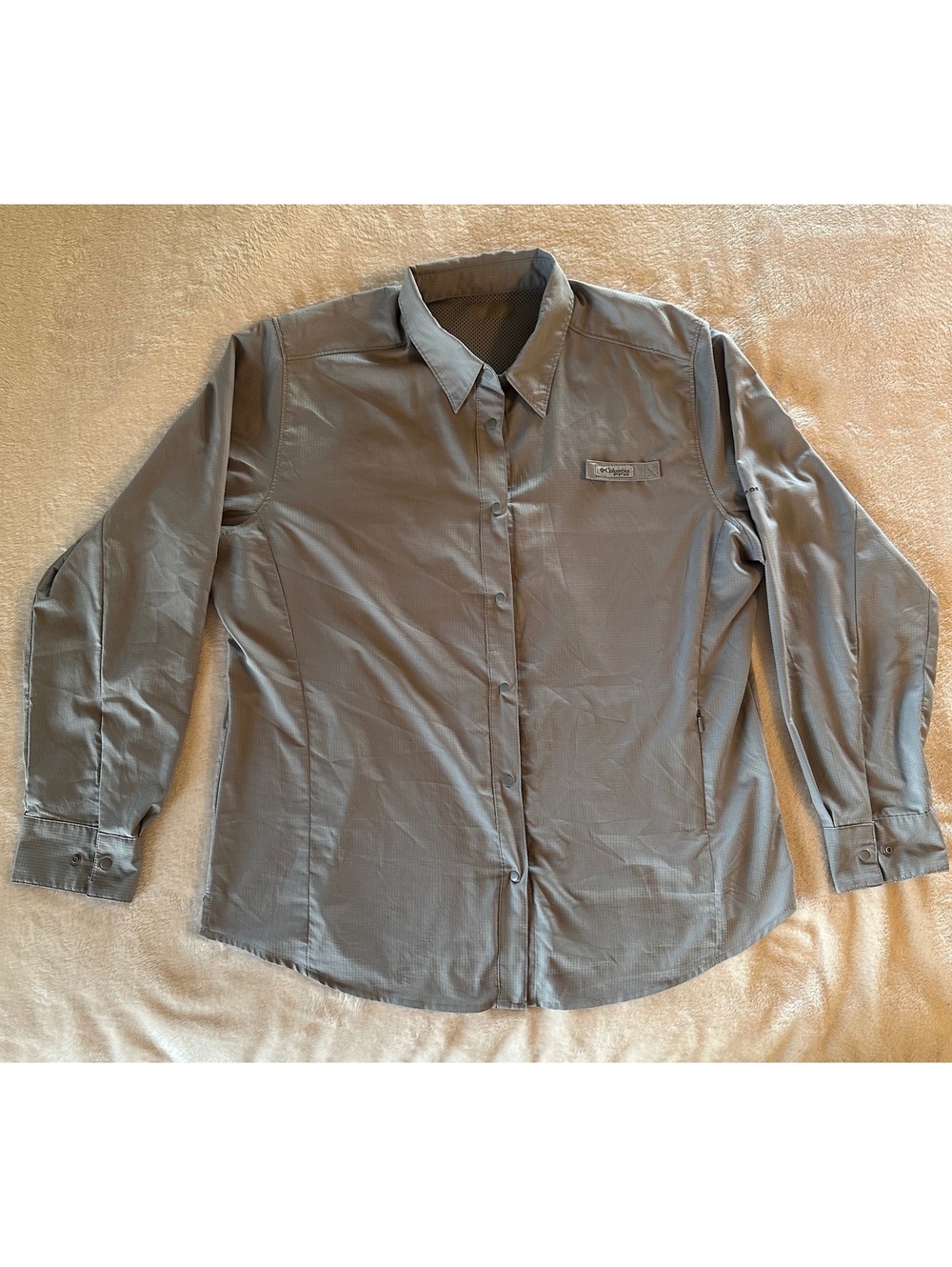 Columbia PFG Women’s Long Sleeve Fishing Shirt - Size L (Gray)